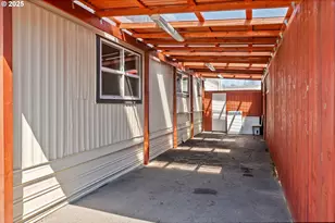 8951 SE Fuller Rd, Happy Valley, OR 97086 - Photo 19