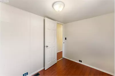 8951 SE Fuller Rd #7, Happy Valley, OR 97086 - Photo 15