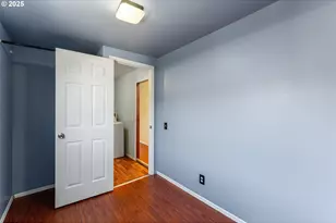 8951 SE Fuller Rd, Happy Valley, OR 97086 - Photo 17