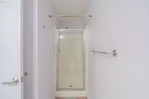 300 W 8th St, Vancouver, WA 98660 - Photo 27