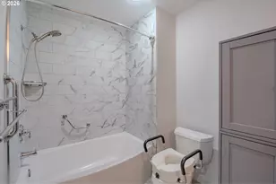 300 W 8th St, Vancouver, WA 98660 - Photo 39