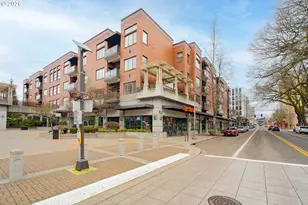 300 W 8th St, Vancouver, WA 98660 - Photo 1
