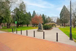 300 W 8th St, Vancouver, WA 98660 - Photo 45