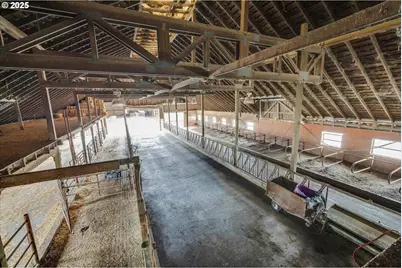 21303 S Central Point Rd, Oregon City, OR 97045 - Photo 21