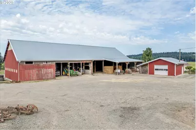 21303 S Central Point Rd, Oregon City, OR 97045 - Photo 29