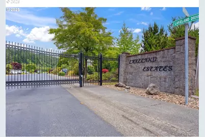 221 Lakeland Dr, Lakeside, OR 97449 - Photo 5