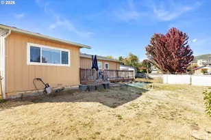 2461 NW Brockway Rd, Winston, OR 97496 - Photo 25