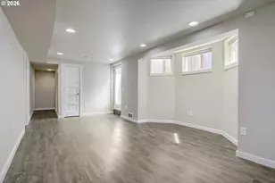 6204 NE 8th Ave, Portland, OR 97211 - Photo 19