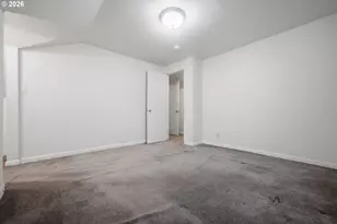 6118 NE 16th Ave, Portland, OR 97211 - Photo 11