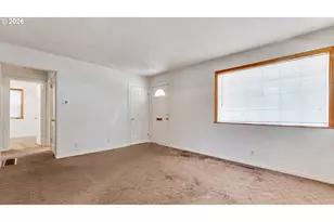 6118 NE 16th Ave, Portland, OR 97211 - Photo 3