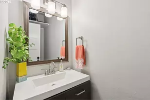 5767 Baleine St, Lake Oswego, OR 97035 - Photo 17