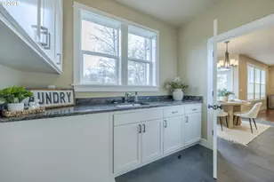 1930 Sterling Park Pl, Eugene, OR 97408 - Photo 23