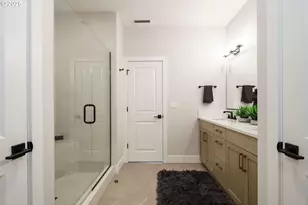 1143 N 41st Pl, Ridgefield, WA 98642 - Photo 9