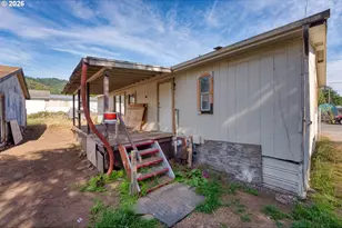 97907 Lively Ln, Brookings, OR 97415 - Photo 17