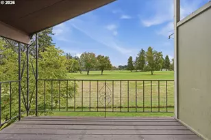 1304 NE Hogan Dr, Gresham, OR 97030 - Photo 25