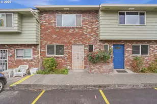 1304 NE Hogan Dr, Gresham, OR 97030 - Photo 3