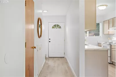 1304 NE Hogan Dr, Gresham, OR 97030 - Photo 15