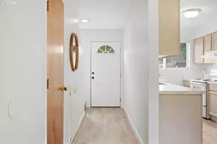 1304 NE Hogan Dr, Gresham, OR 97030 - Photo 15