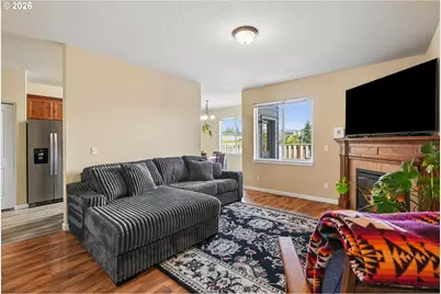 2633 Juniper St, Forest Grove, OR 97116 - Photo 3