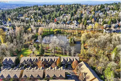 2064 NW Village Cir #44, Portland, OR 97229 - Photo 33