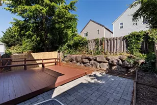15333 NW Twoponds Dr, Portland, OR 97229 - Photo 25