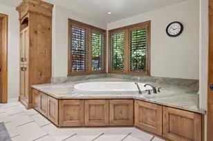 15215 NW Fair Acres Dr, Vancouver, WA 98685 - Photo 19