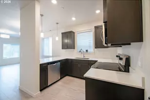 2013 Strong Rd SE, Salem, OR 97302 - Photo 5