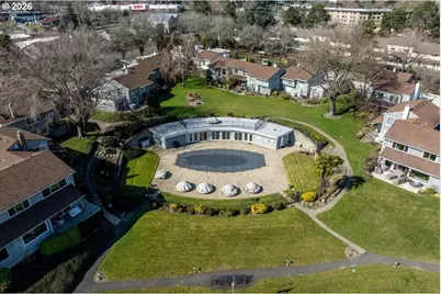 448 N Hayden Bay Dr, Portland, OR 97217 - Photo 43