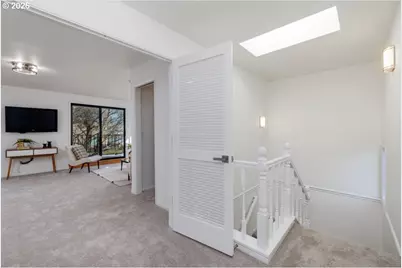 448 N Hayden Bay Dr, Portland, OR 97217 - Photo 23