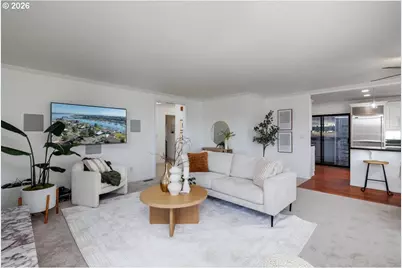 448 N Hayden Bay Dr, Portland, OR 97217 - Photo 9