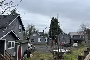 133 NW Alder St, Mill City, OR 97360 - Photo 7