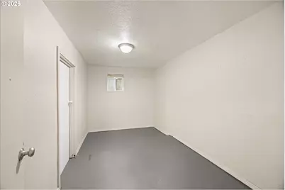 6424 NE Hassalo St, Portland, OR 97213 - Photo 27
