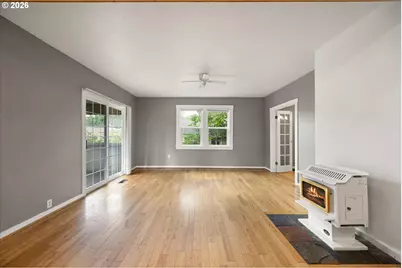 6424 NE Hassalo St, Portland, OR 97213 - Photo 5