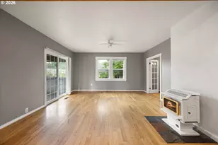 6424 NE Hassalo St, Portland, OR 97213 - Photo 5