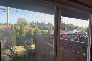 1086 Lewis St, North Bend, OR 97459 - Photo 15
