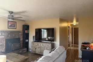 1086 Lewis St, North Bend, OR 97459 - Photo 5