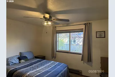 1086 Lewis St, North Bend, OR 97459 - Photo 13