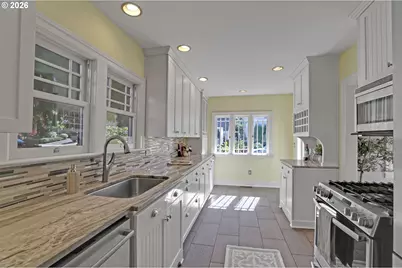 6235 NE Davis St, Portland, OR 97213 - Photo 11
