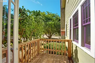 6235 NE Davis St, Portland, OR 97213 - Photo 13