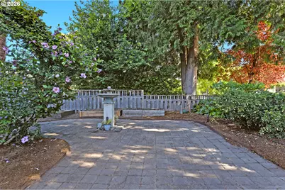 6235 NE Davis St, Portland, OR 97213 - Photo 29