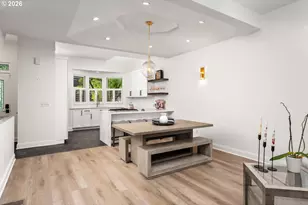 820 NW 22nd Ave, Portland, OR 97210 - Photo 11