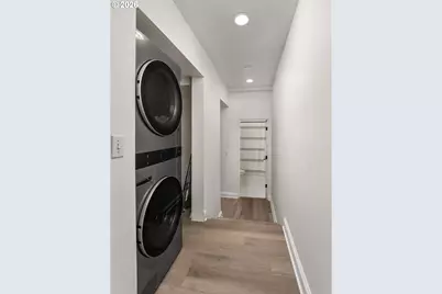 820 NW 22nd Ave, Portland, OR 97210 - Photo 27