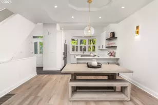 820 NW 22nd Ave, Portland, OR 97210 - Photo 11