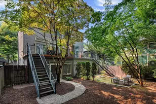 820 NW 22nd Ave, Portland, OR 97210 - Photo 39