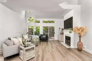 820 NW 22nd Ave, Portland, OR 97210 - Photo 7