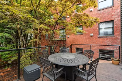 820 NW 22nd Ave, Portland, OR 97210 - Photo 35