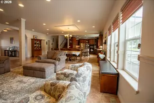 318 S 20th St, La Grande, OR 97850 - Photo 3