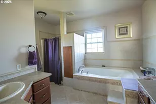 318 S 20th St, La Grande, OR 97850 - Photo 11