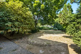 11660 SW Ashwood Ct, Tigard, OR 97223 - Photo 37