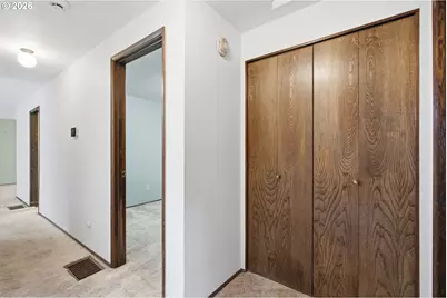 11660 SW Ashwood Ct, Tigard, OR 97223 - Photo 17